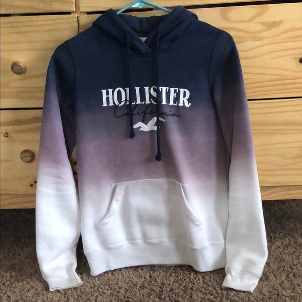 holister sweatshirt